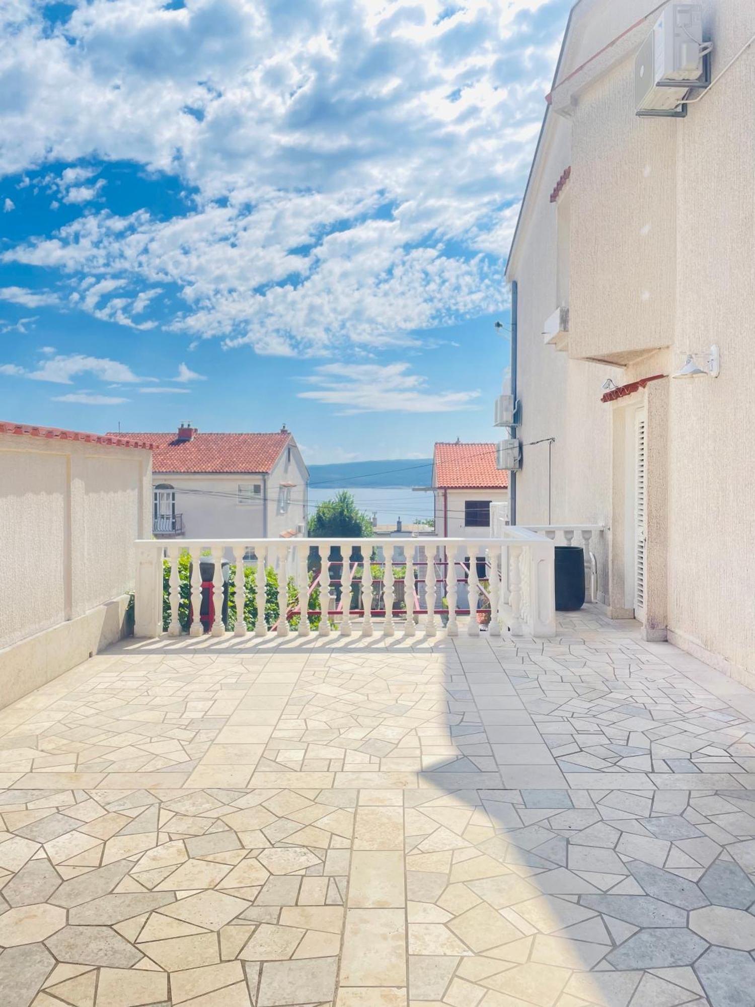 Anmarie Apartments Crikvenica Extérieur photo